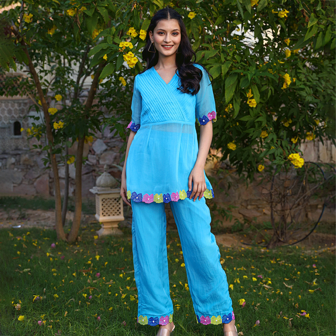 Blue Pure Organza 2 piece Co-ord Set With Heavy Embroidery
