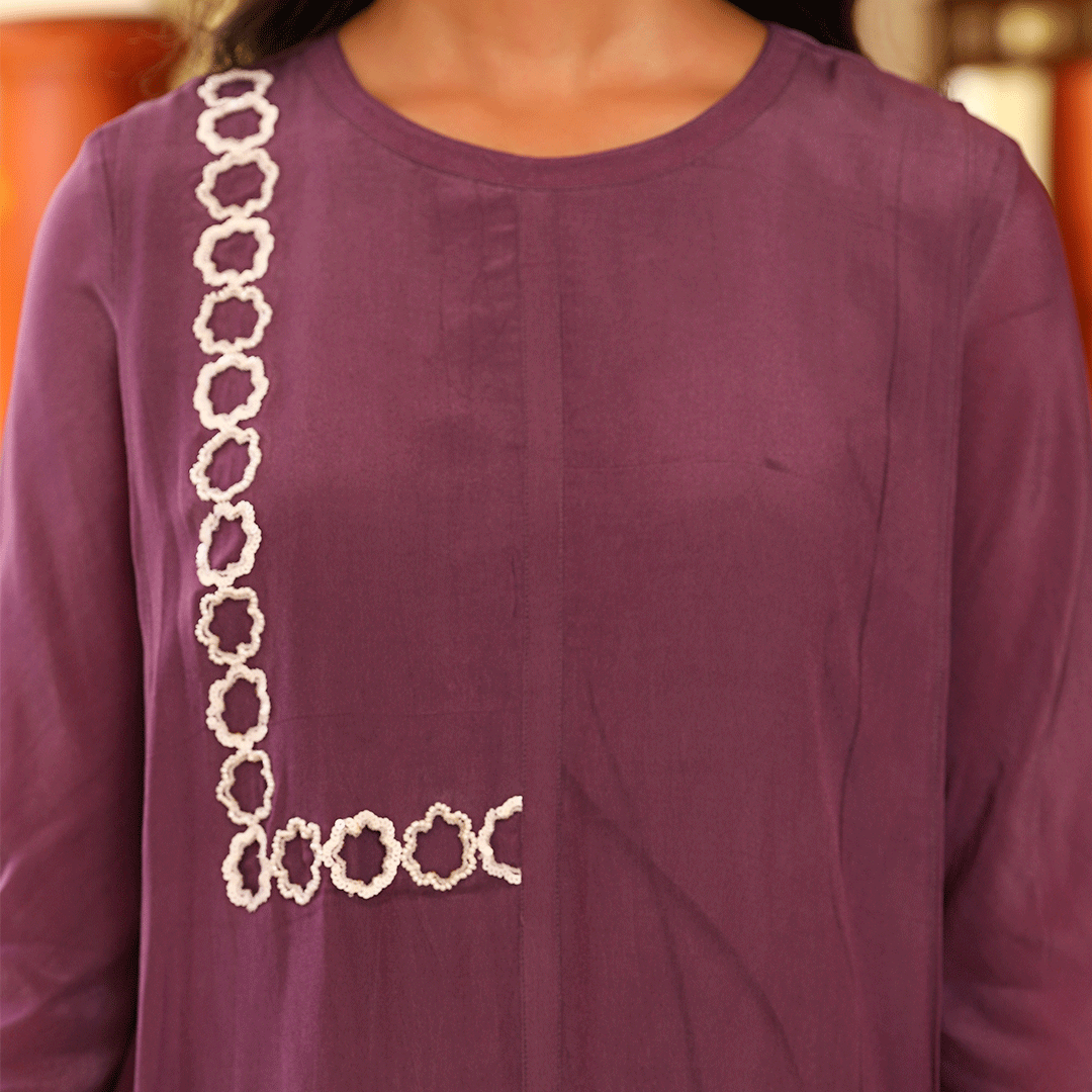 Lavender Crepe Kurta and Pant set with Handcrafted Details